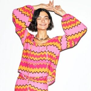 Never Fully Dressed Ziggy Shirt Medium NWT‎ Pink Orange Long Sleeve Button